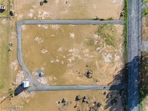 4170 W Medicine Man Rd, Pahrump, NV 89048