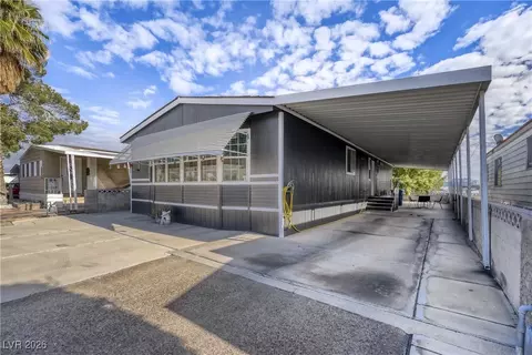 4552 Royal Ridge Ave, Las Vegas, NV 89103