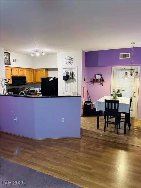 3400 Cabana Dr #1107, Las Vegas, NV 89122