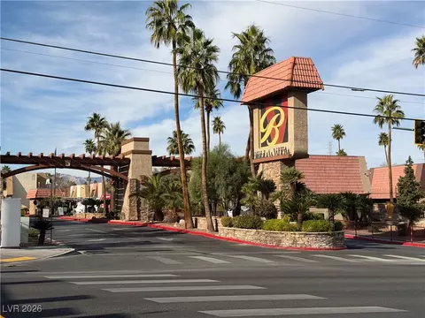 5240 Indian River Dr #274, Las Vegas, NV 89103