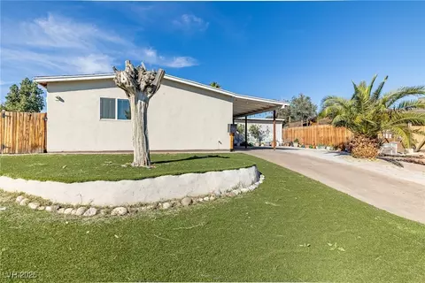 7033 Oakland Cir, Las Vegas, NV 89145
