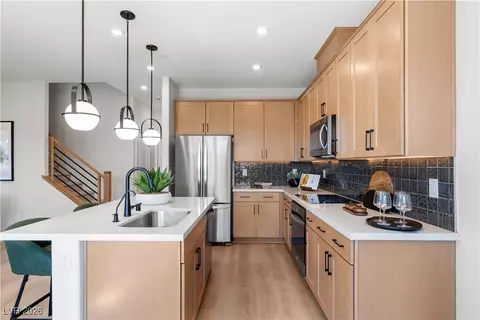 1968 Hydrangea Pl, Las Vegas, NV 89106
