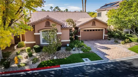 2201 Scarlet Rose Dr, Las Vegas, NV 89134