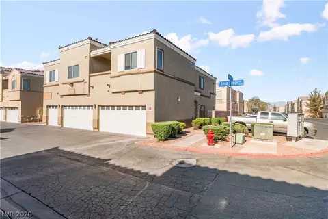 6329 Snap Ridge St #3, North Las Vegas, NV 89081
