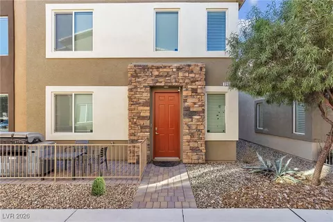 7233 Glistening Star St, North Las Vegas, NV 89084