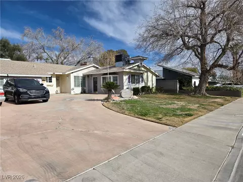 2706 Colanthe Ave, Las Vegas, NV 89102