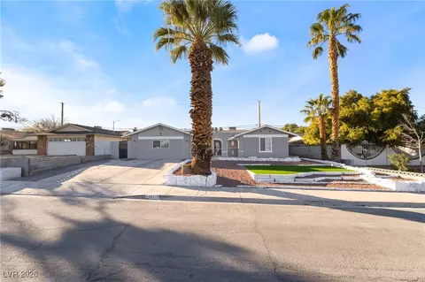 4461 Greenhill Dr, Las Vegas, NV 89121