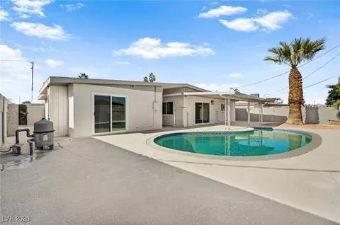 5178 Wilbur St, Las Vegas, NV 89119