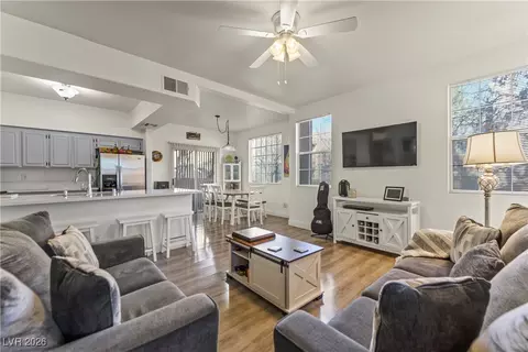 1508 Blackcombe St #103, Las Vegas, NV 89128