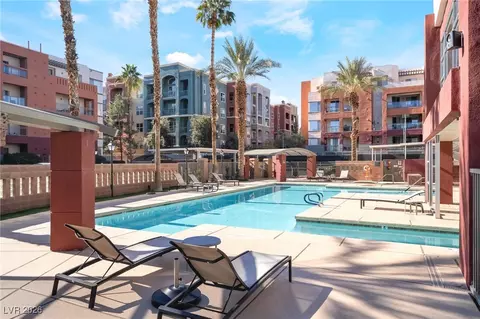 35 E Agate Ave #201, Las Vegas, NV 89123