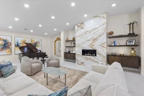 3104 Conners Dr, Las Vegas, NV 89107