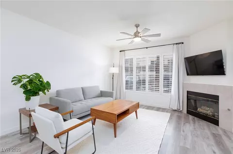 7185 S Durango Dr #112, Las Vegas, NV 89113