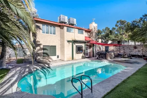7105 Dalegrove Dr, Las Vegas, NV 89129