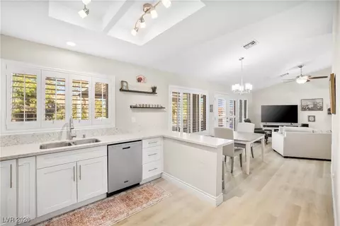 9100 Litchfield Ave, Las Vegas, NV 89134