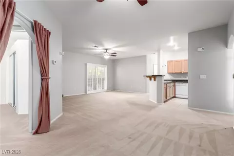 1708 Sky Of Red Dr #204, Las Vegas, NV 89128