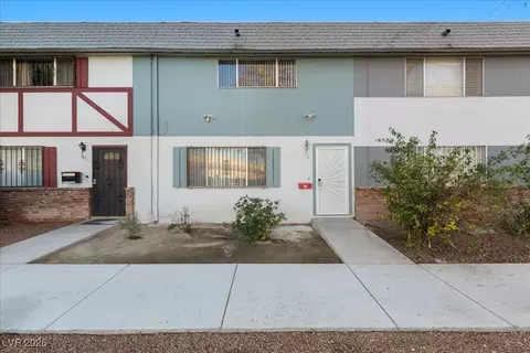 103 Greenbriar Townhouse Way, Las Vegas, NV 89121