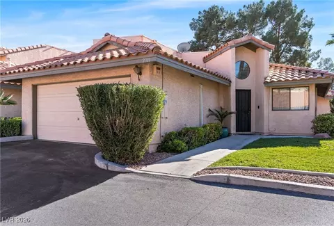 2701 Laguna Shores Ln, Las Vegas, NV 89121