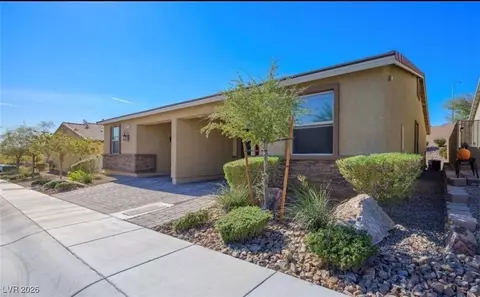 2675 Chinaberry Hill St, Laughlin, NV 89029