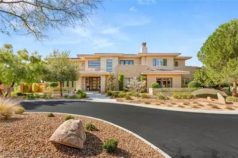 11 Misty Peaks Ct, Las Vegas, NV 89135