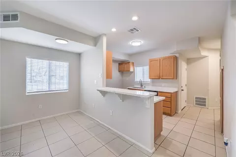 1721 N Lamont St, Las Vegas, NV 89115