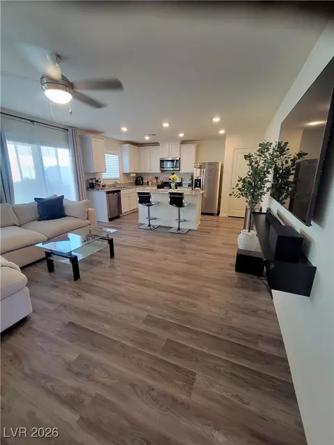 6268 Pink Cosmos Ave, Las Vegas, NV 89122