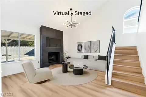 2332 Valley Dr, Las Vegas, NV 89108