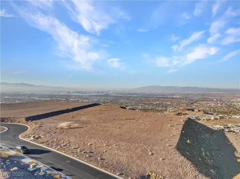 30 Soaring Rock Ct, Henderson, NV 89012