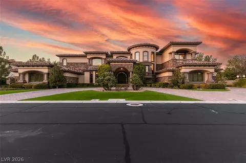 11 Quintessa Cir, Las Vegas, NV 89141