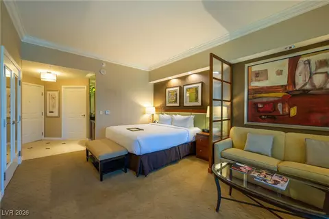 145 E Harmon Ave #2011, Las Vegas, NV 89109