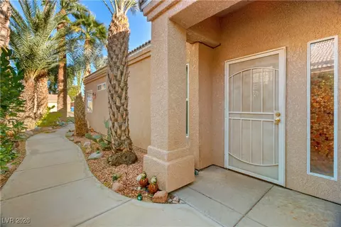 1210 Country Club Dr, Laughlin, NV 89029