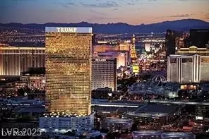 2000 N Fashion Show Dr #4703, Las Vegas, NV 89109