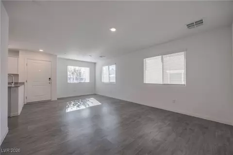 12185 Scarlet Ember Rd #4, Las Vegas, NV 89183