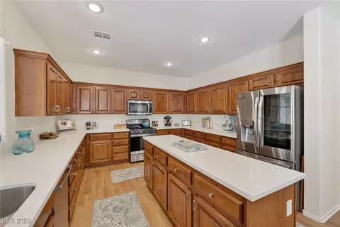 5245 Dawn Break Canyon St, North Las Vegas, NV 89031