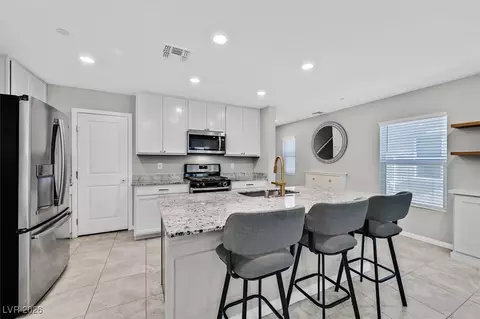 9337 Brookmont Ave, Las Vegas, NV 89149