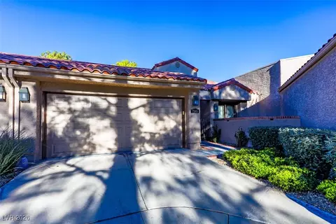 7146 Mission Hills Dr, Las Vegas, NV 89113