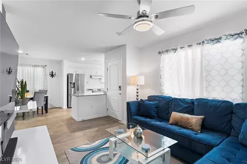 12232 Azure Gate Rd #4, Las Vegas, NV 89183