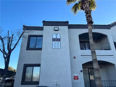 950 Seven Hills Dr #718, Henderson, NV 89052