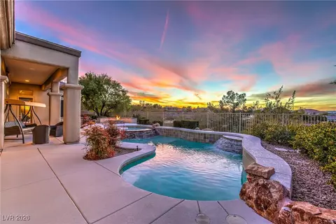 29 Golf Crest Ct, Henderson, NV 89052