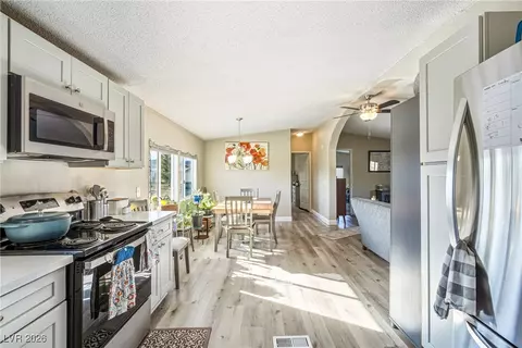 4111 Venza St, Pahrump, NV 89048