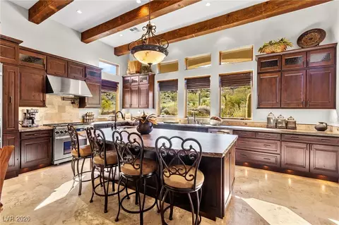 Kitchen - 26425 Park St, Nelson, NV 89005 photo 4 of 10
