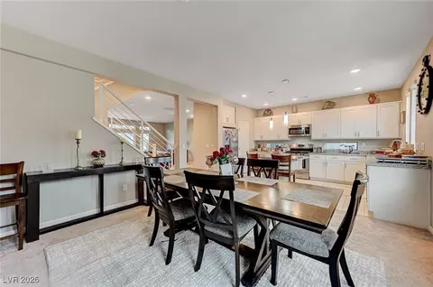 8054 Misty Canyon Ave, Las Vegas, NV 89113