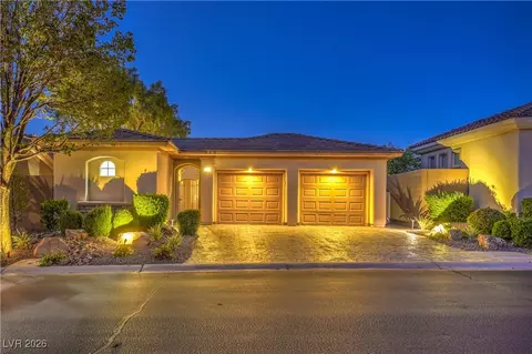 4 Emerald Dunes Cir, Henderson, NV 89052