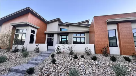 11043 Horizon Ledge Ave, Las Vegas, NV 89135