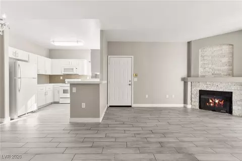 1405 S Nellis Blvd #2094, Las Vegas, NV 89104