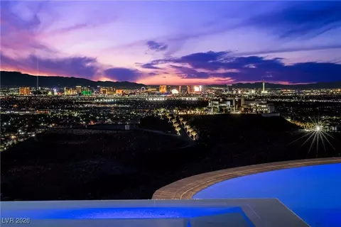 716 Dragon Peak Dr, Henderson, NV 89012