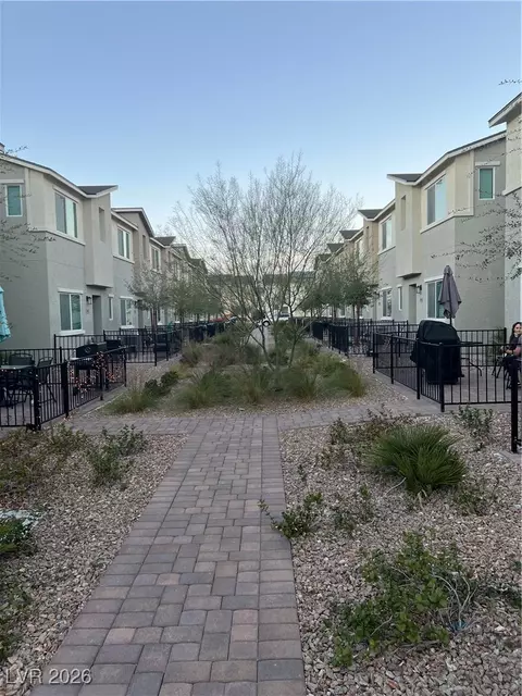 2971 Fire Cracker Red St, Las Vegas, NV 89122