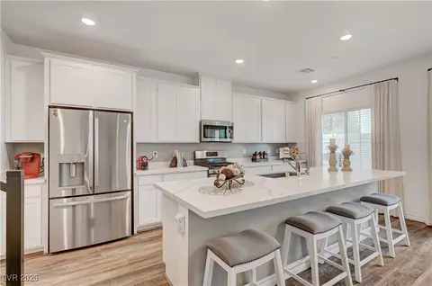3742 Canis Minor Ln #22102, Henderson, NV 89052