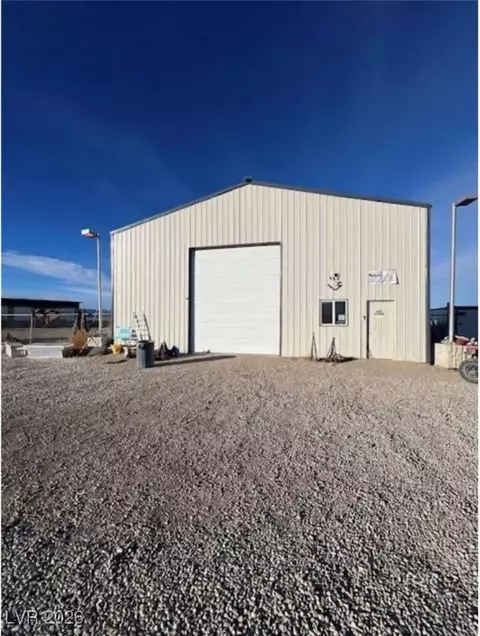 800 E 93rd St, Ely, NV 89301
