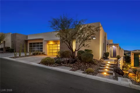 451 Serenity Point Dr, Henderson, NV 89012