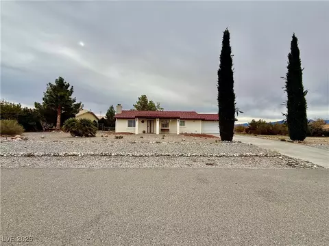 5861 Mary Lou St, Pahrump, NV 89061